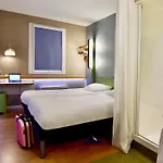 Ibis Budget Centre Port فندق
