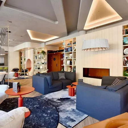 Ξενοδοχείο Ibis Budget Centre Port 2*