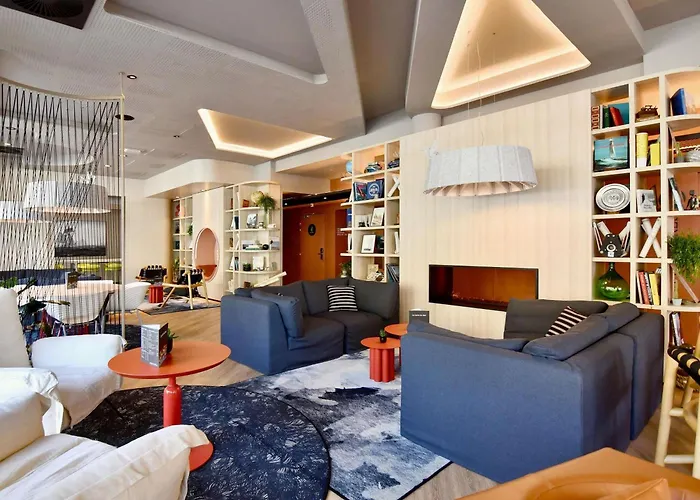 Hotel Ibis Budget Centre Port 2*