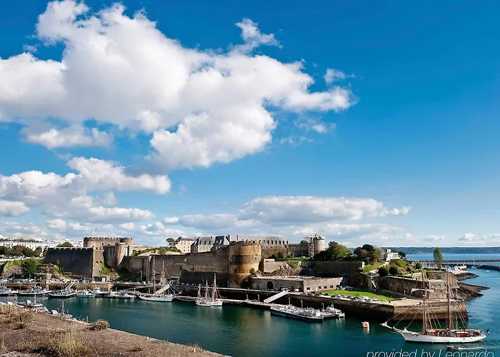 Ibis Budget Centre Port 2*