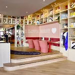 Hotell Ibis Budget Centre Port 2*