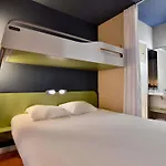 Ibis Budget Centre Port Hotel