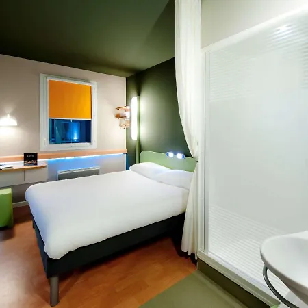 Ibis Budget Centre Port 2* Breszt