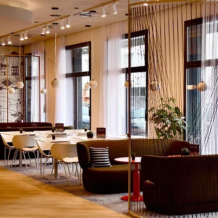 Ibis Budget Centre Port 2*