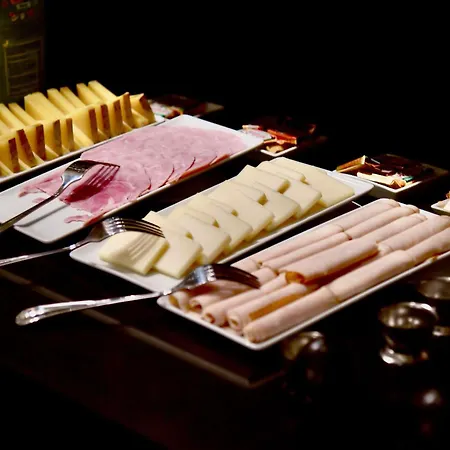 Otel Ibis Budget Centre Port 2*