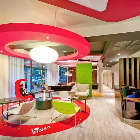 Szálloda Ibis Budget Centre Port 2*