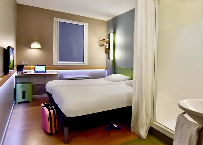 Ibis Budget Centre Port Hotel